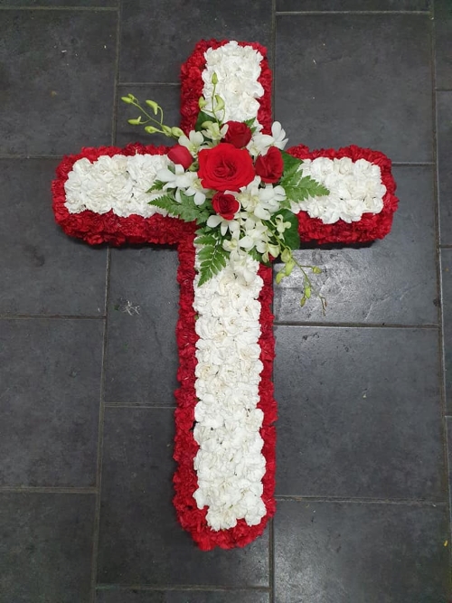 Remembrance - Red, Large cross suitable for service.